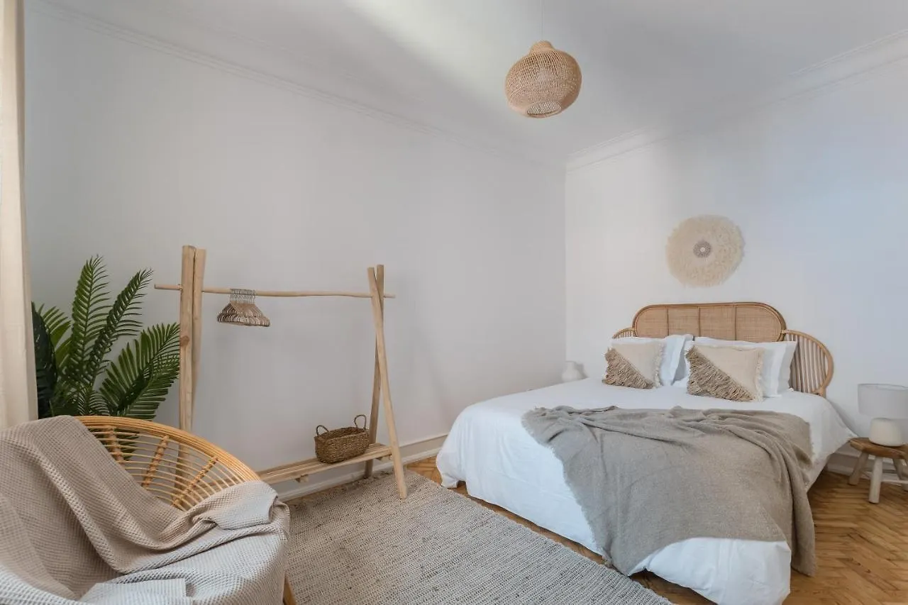 Casa Boma Lisboa - Charming And Spacious Apartment - Campolide II Lissabon